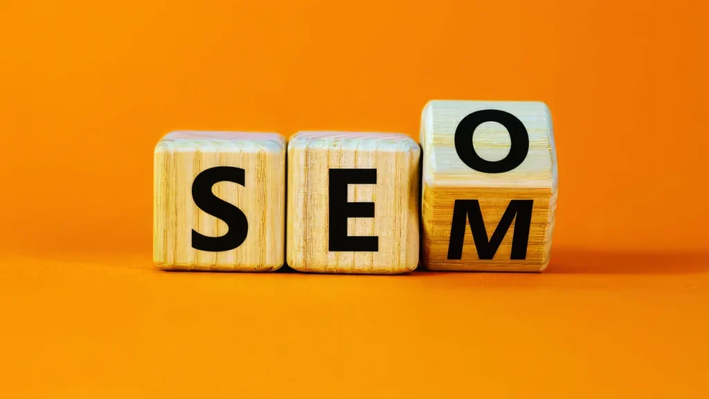 Posicionamiento SEO y SEM: ventajas, inconvenientes y diferencias